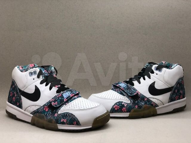 air trainer mid