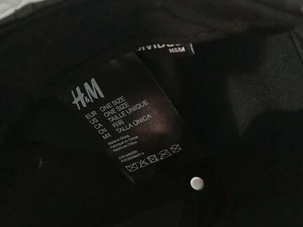 Бейсболка из натуральной кожи с ушками из нат меха