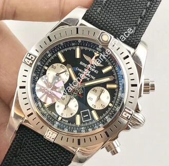 Breitling Chronomat 44mm Airborne 30th Anniversary