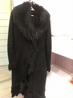 Стильная дублёнка с натуральным мехом песца