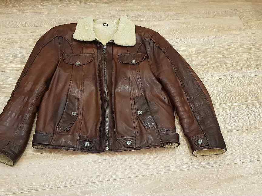 Кожаная куртка 52 на авито. Levis Moto Buffalo Leather Jacket. Zolla куртка мужская кожаная. Куртка Zolla женская кожаная. Куртка коричневая Золла.