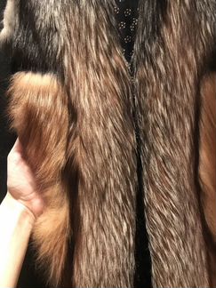 Жилет с нат.мехом