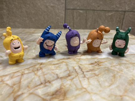 Игрушка из киндер-сюрприза