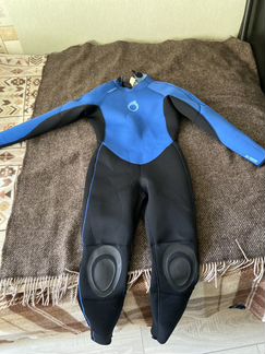 Гидрокостюм