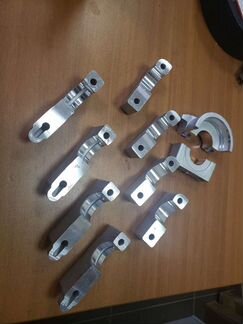 Бугель распредвала Mitsubishi 2,5 4D56U комплект