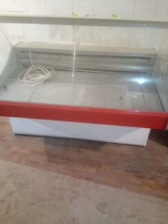 Холодильная витрина