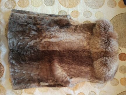 Продам жилетку меховую