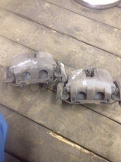 Супорт суппорт передний мерседес 164