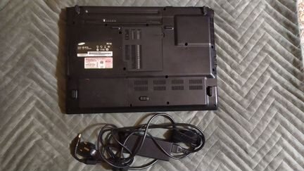 Ноутбук samsung NP-R710 17