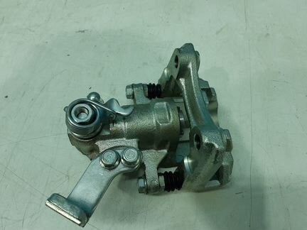 Суппорт задний правый Suzuki swift sx4 2005 - 2016