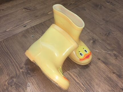 Сапоги резиновые 26 р