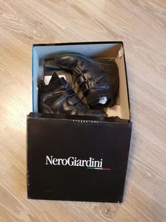 Кроссовки на танкетке NeroGiardini р. 37