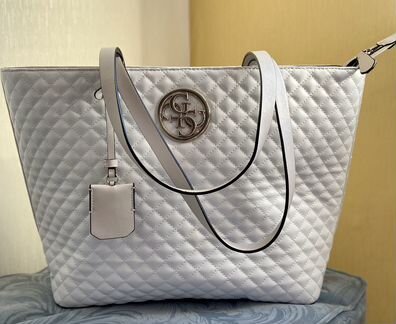 Оригинальная сумка-шоппер guess