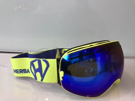 Горнолыжные очки