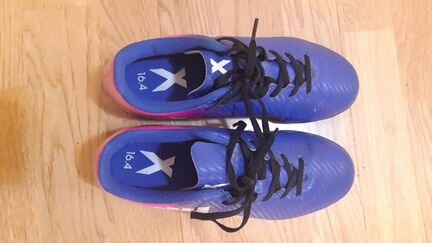 Бутсы adidas р.35,5