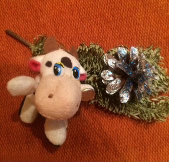 Елочная игрушка Корова / Бык