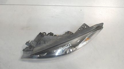 Фара (передняя) левая KIA Ceed, 2010