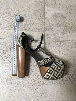 Босоножки Jessica Simpson новые 39/9B