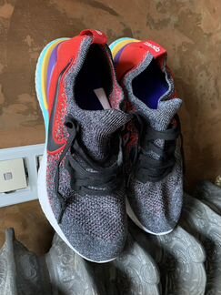 Кроссовки беговые Nike react новые