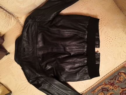 Кожаная куртка GF Ferre