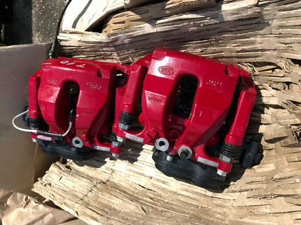 Задние суппорта комплект Range Rover Sport 2 L494