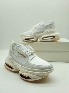 Кроссовки Balmain женские