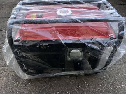 Бензиновый генератор