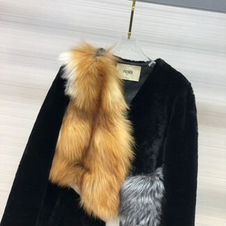 Шуба Fendi