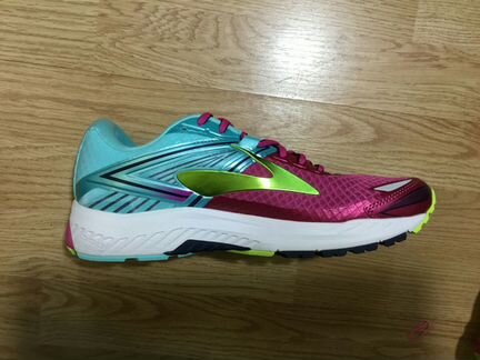 Кроссовки brooks ravenna 8