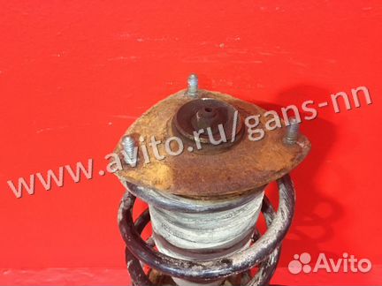 Стойка подвески передняя левая Land Rover