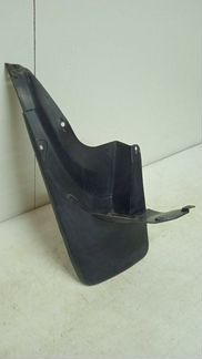 Брызговик задний левый Toyota Land Cruiser Prado