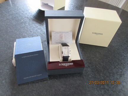 Часы (хронограф) Longines DolceVita L5.680.4.71.2