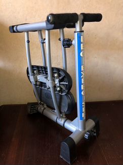 Тренажер для бедер и ягодиц 