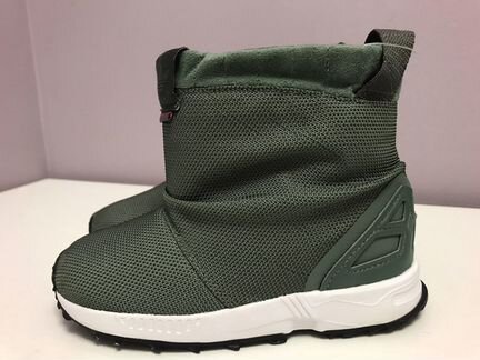 Сапожки adidas. Детские