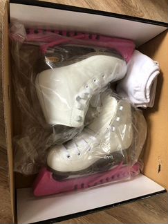 Коньки фигурные