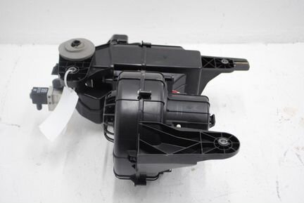 Вентилятор отопителя в корпусе сзади Volvo XC90 II