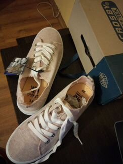 Кеды. Новые