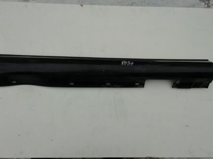 Накладка порога правая Mercedes C250 W204 1.8 2012