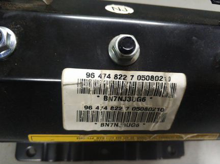 Подушка безопасности в торпедо Chevrolet Lacetti