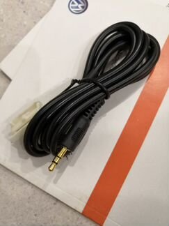 AUX выход для штатных магнитол Volkswagen