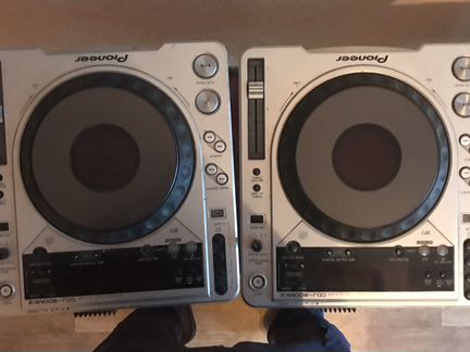 Диджей оборудований