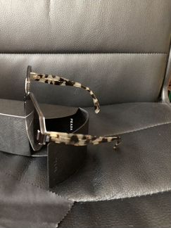 Очки солнцезащитные Prada оригинал