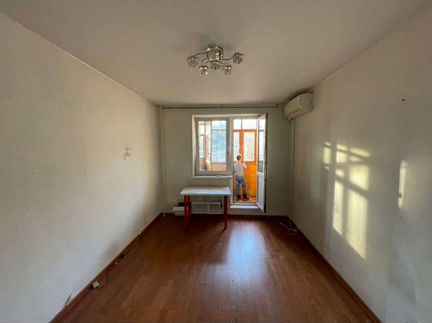 Ламинат 35м2