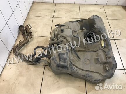 Бензобак Mitsubishi Galant 8 USA 4G64 2003
