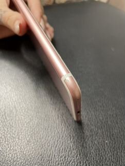 Телефон iPhone 7+