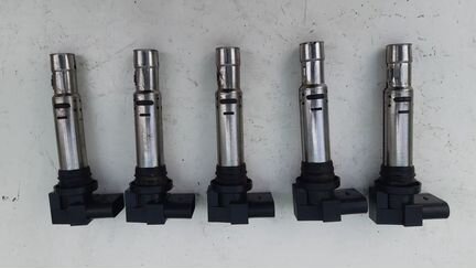 Катушка зажигания VW Touran 036905715F