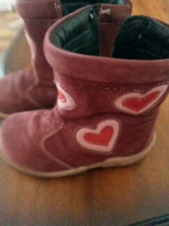 Сапоги весенние для девочки
