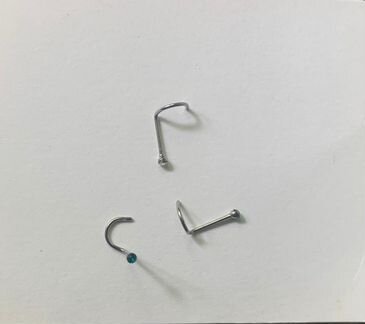 Серьга-гвоздик для пирсинга носа