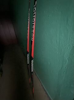 Rossignol skating 186