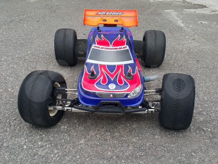 Радиоуправляемая модель Hot BodiesLighting Stadium